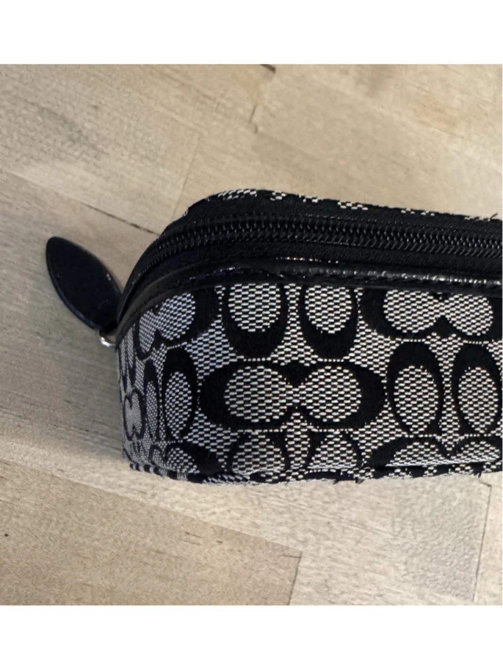 Authentic COACH Signature Monogram Travel Zip Around Jewelry Case BLACK
